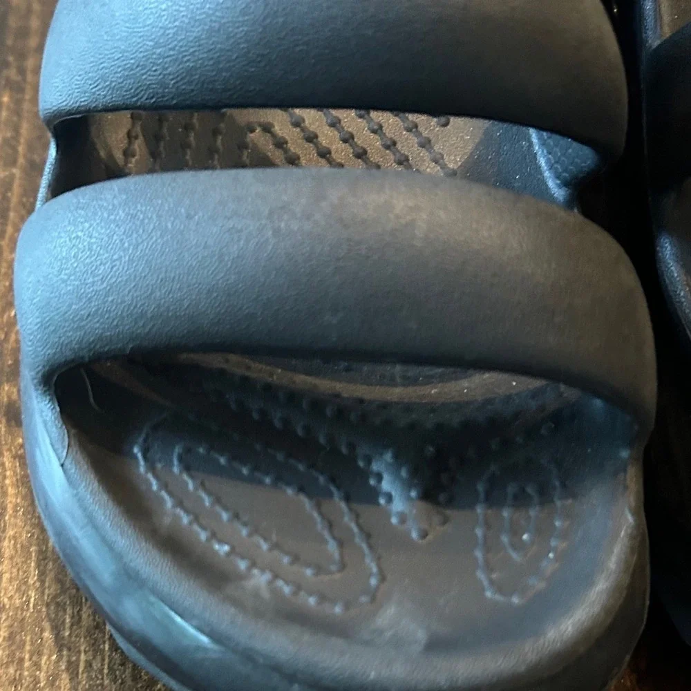 CROCS mega crush